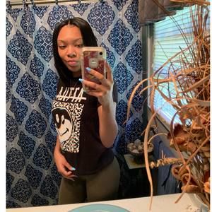 Meet your Posher, Erika